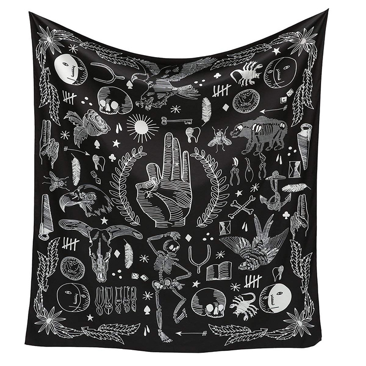Gothic Beach / Picnic Throw