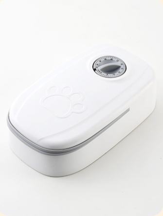 Automatic Pet Feeders